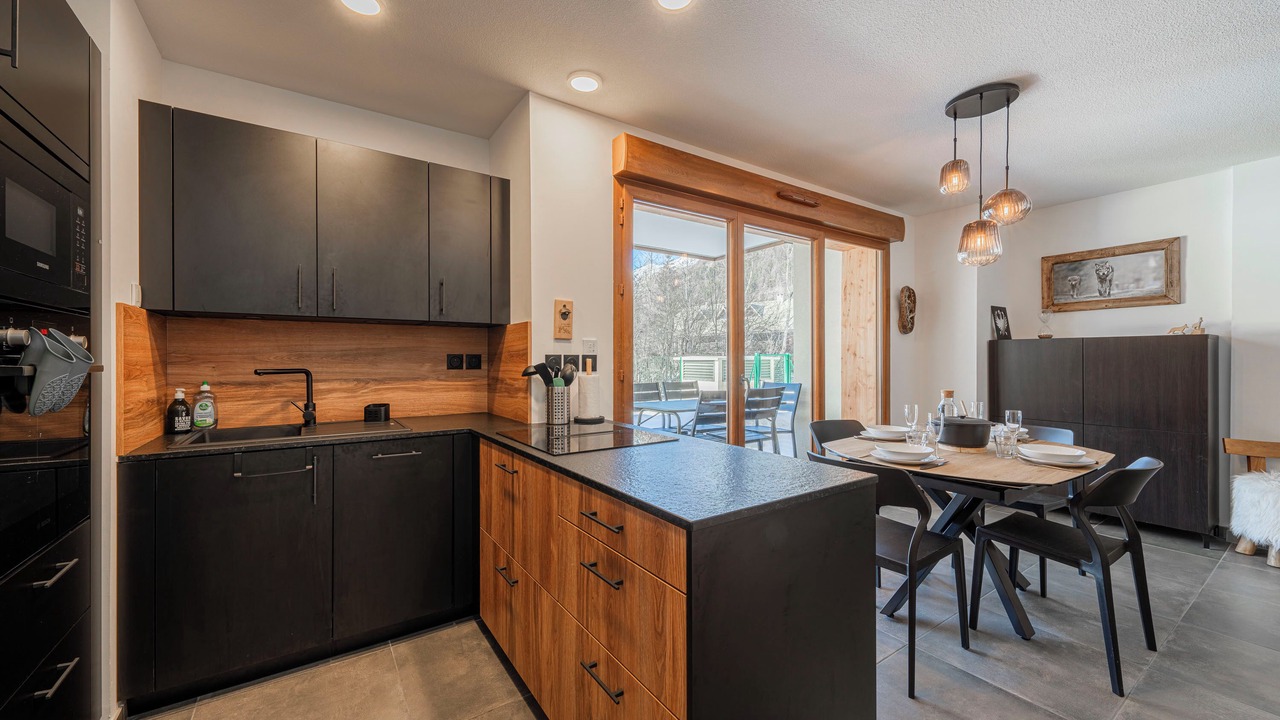 Photo of Kitchen in Monetier-les-Bains