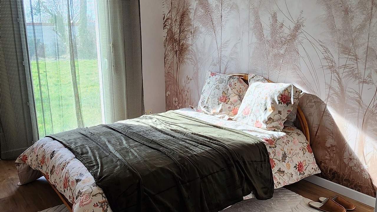 Photo of Bedroom in Ploumagoar