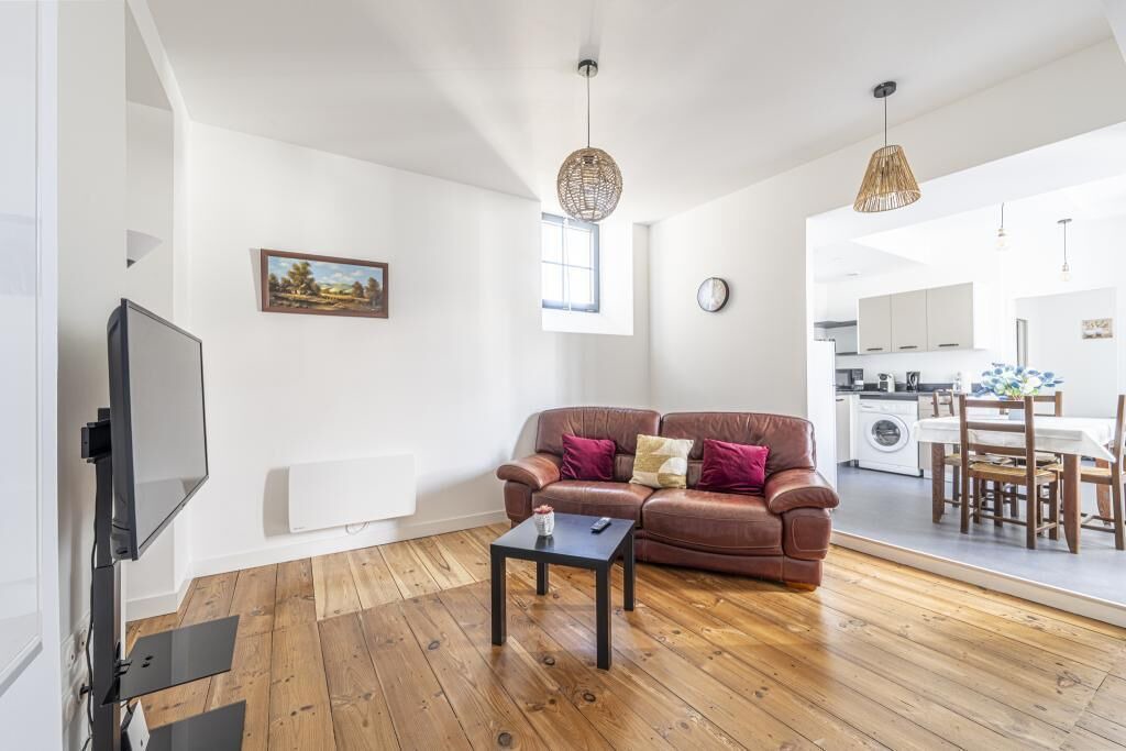Photo of Livingroom in Centre Ville