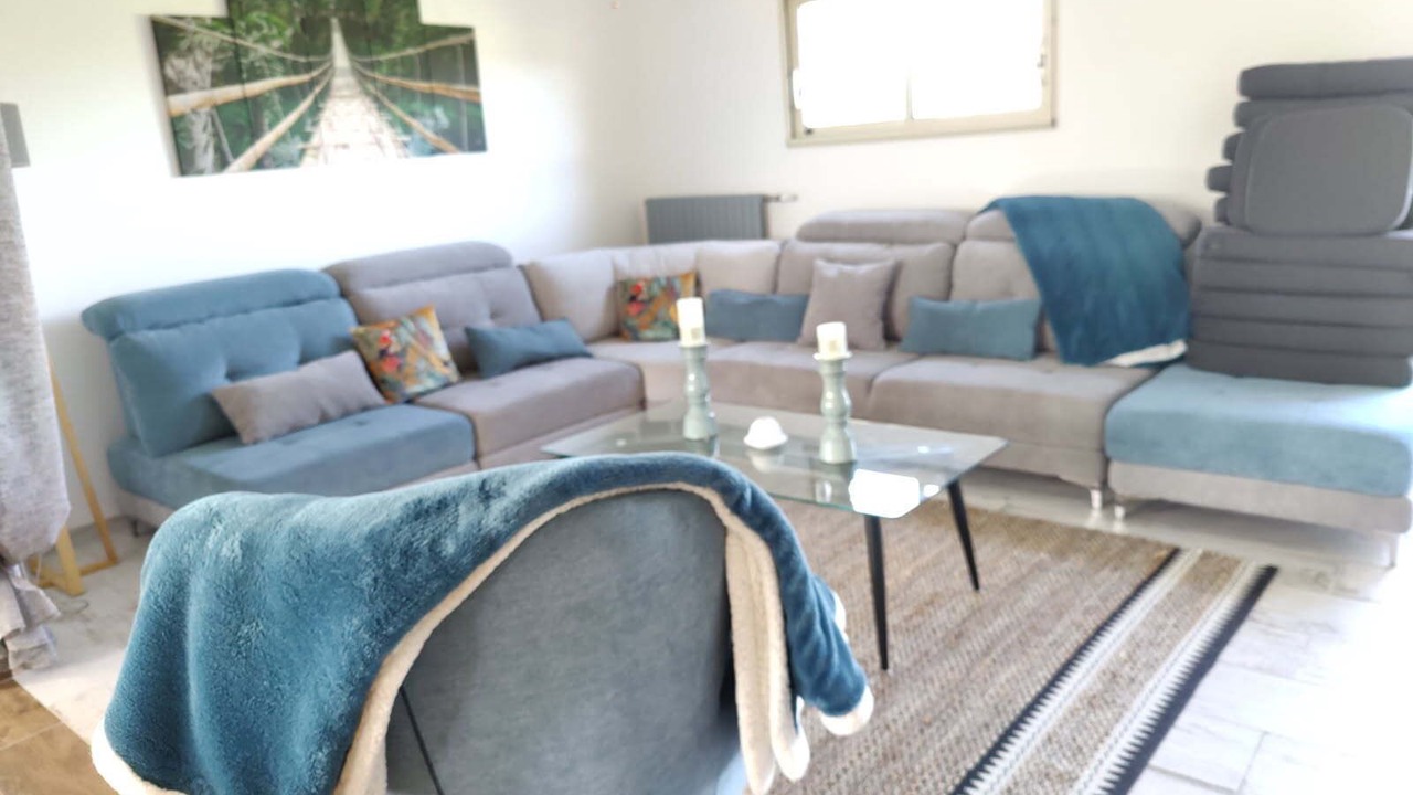 Photo of Livingroom in Frehel