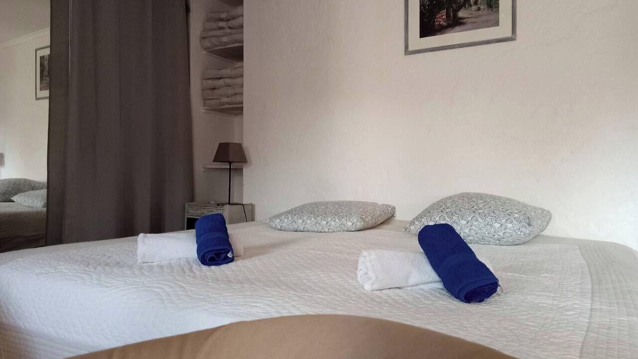 Photo of Bedroom in Saumane-de-Vaucluse
