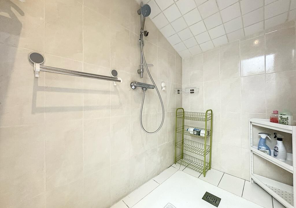 Photo of Bathroom in Chalons-en-Champagne