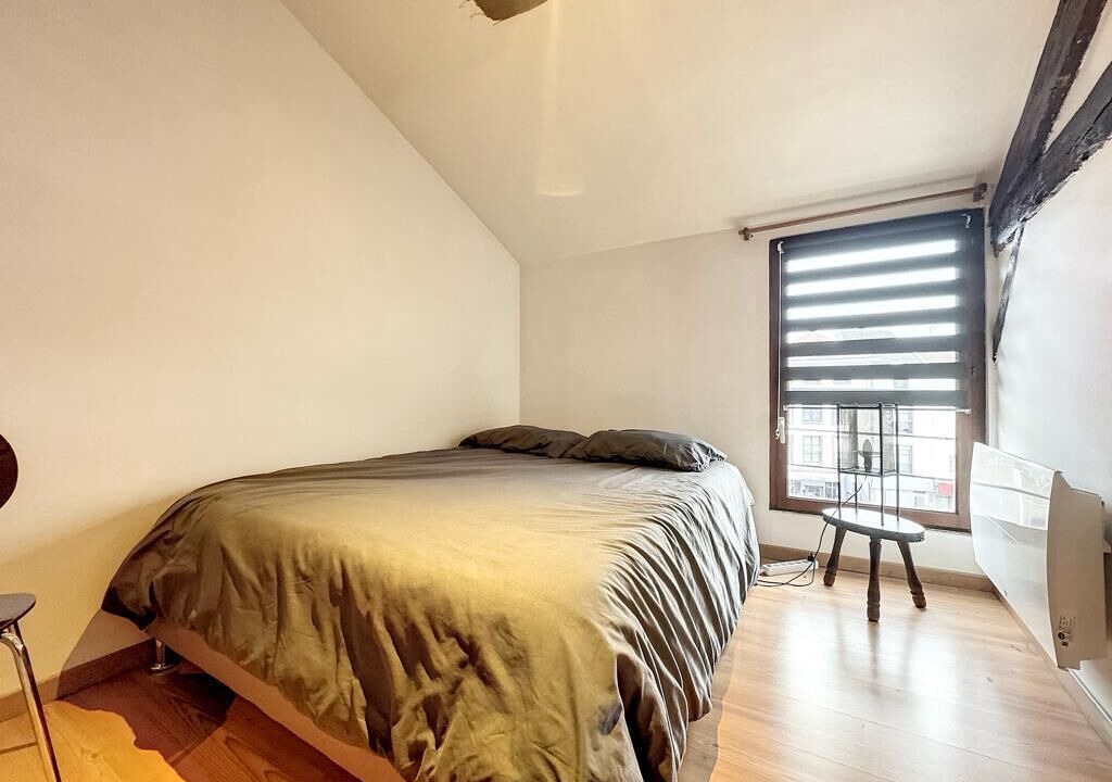 Photo of Bedroom in Chalons-en-Champagne