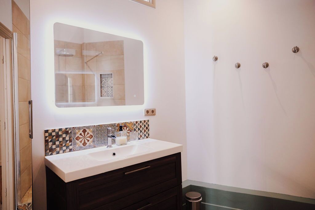 Photo of Bathroom in Bayonne