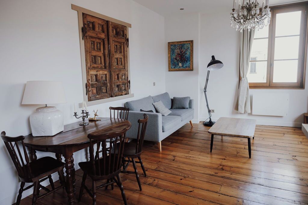 Photo of Livingroom in Bayonne