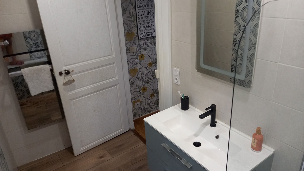 Photo of Bathroom in Rebenacq