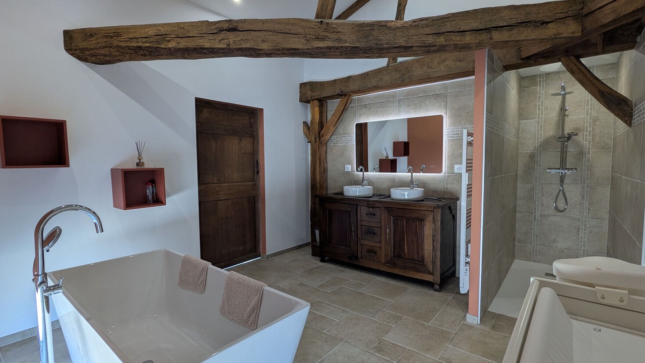Photo of Bathroom in Nixeville-Blercourt