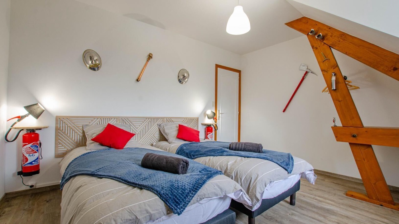 Photo of Bedroom in Piney