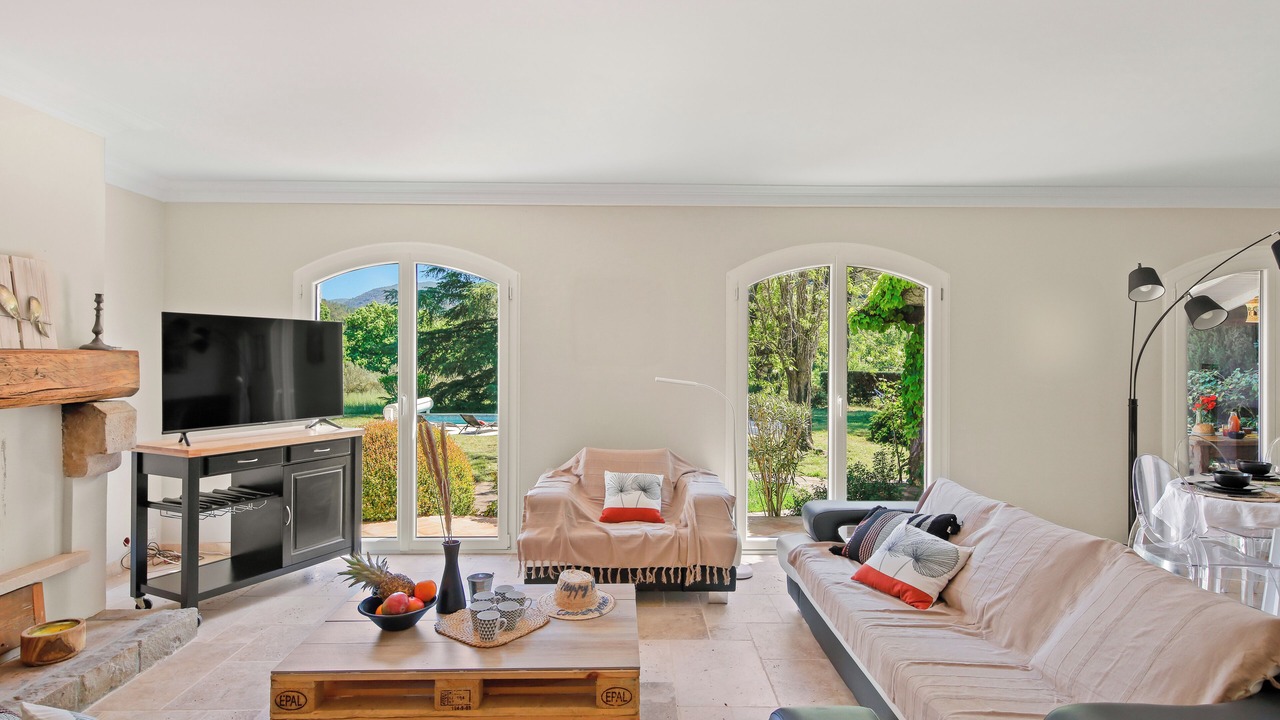 Photo of Livingroom in Collobrieres