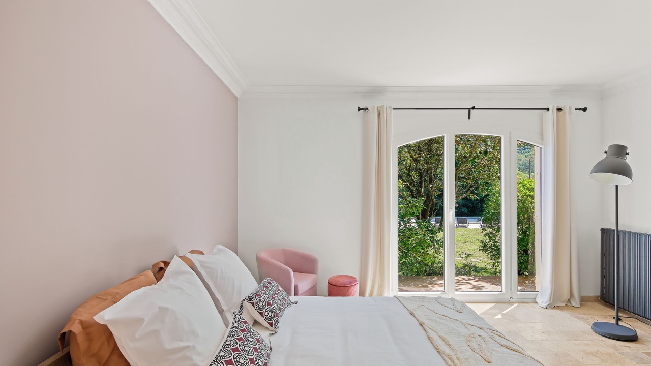Photo of Bedroom in Collobrieres