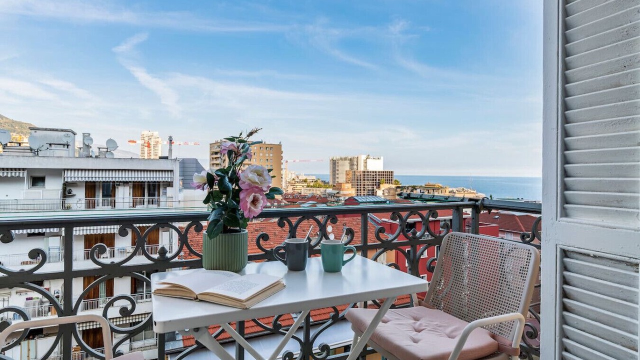 Photo of Outdoor in Beausoleil