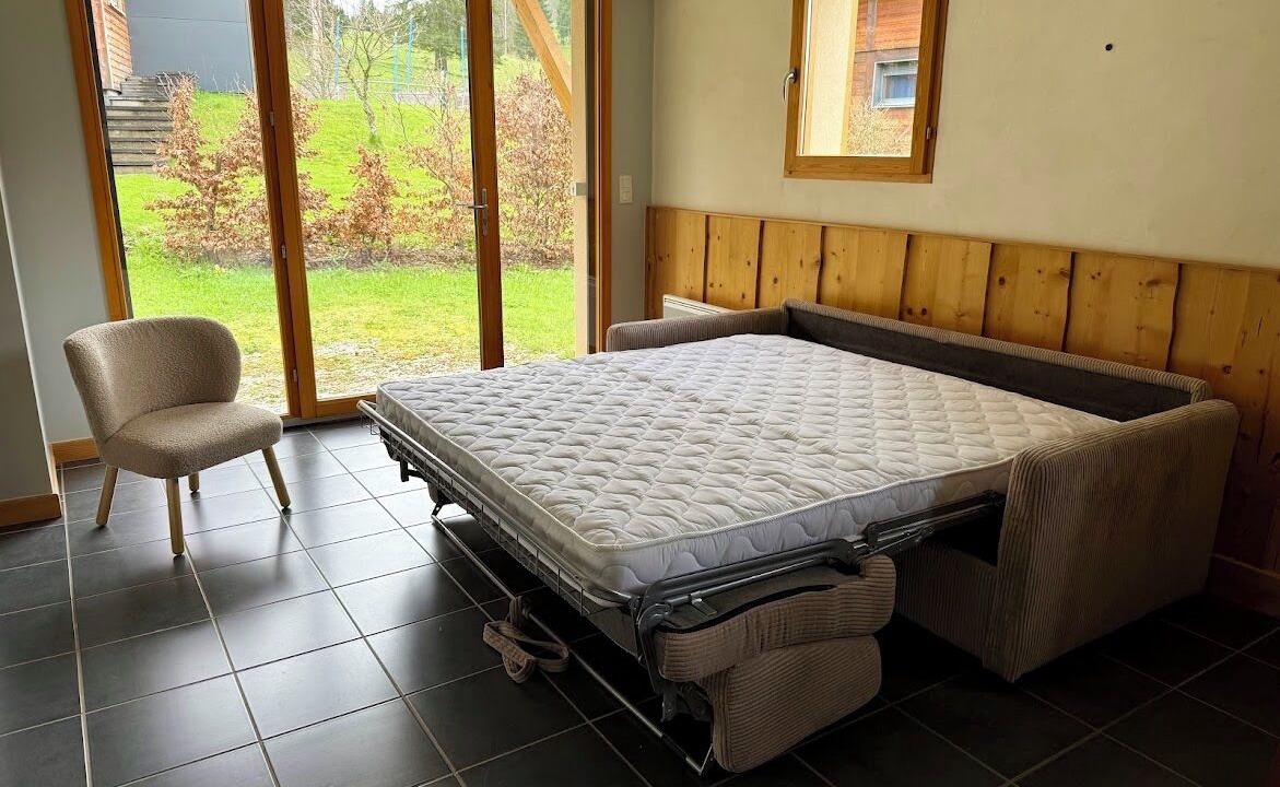 Photo of Bedroom in Premanon