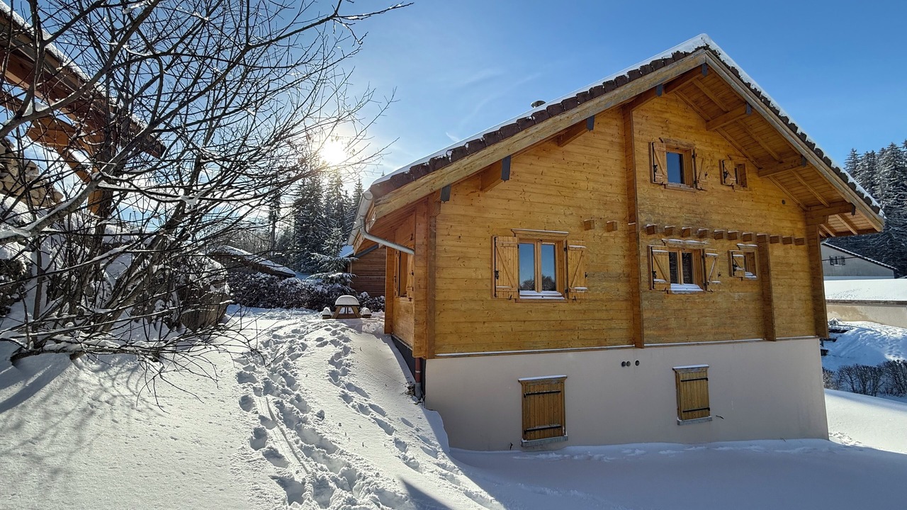 Photo of Outdoor in Premanon