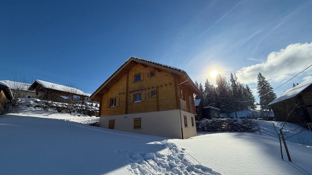 Photo of Outdoor in Premanon