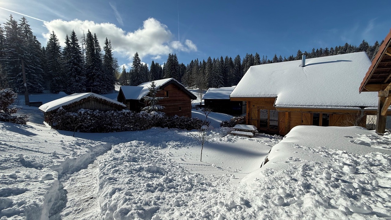 Photo of Outdoor in Premanon