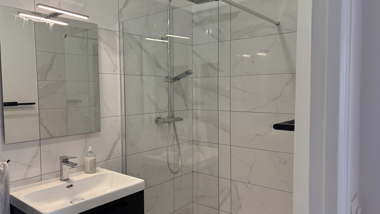 Photo of Bathroom in Saint-Roch