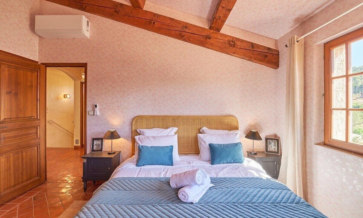 Photo of Bedroom in Sollies-Toucas