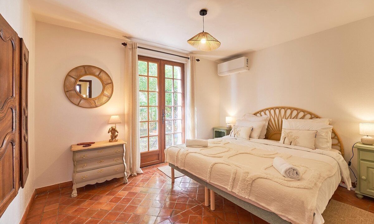 Photo of Bedroom in Sollies-Toucas