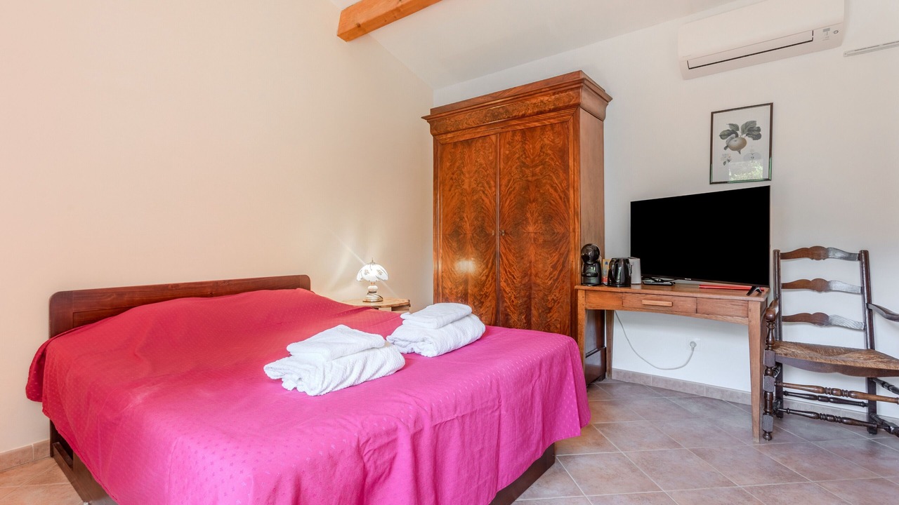 Photo of Bedroom in Collobrieres
