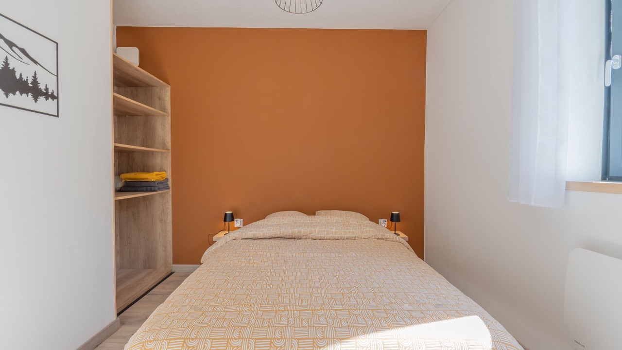 Photo of Bedroom in Publier