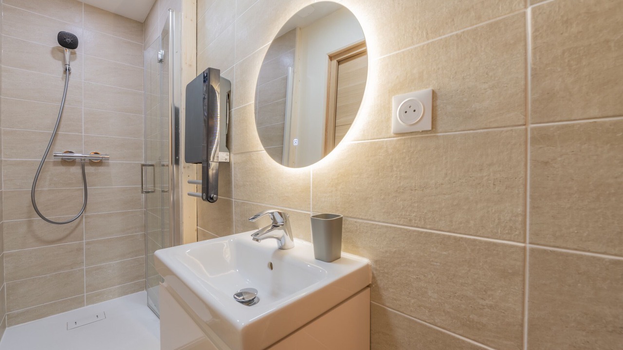 Photo of Bathroom in Publier