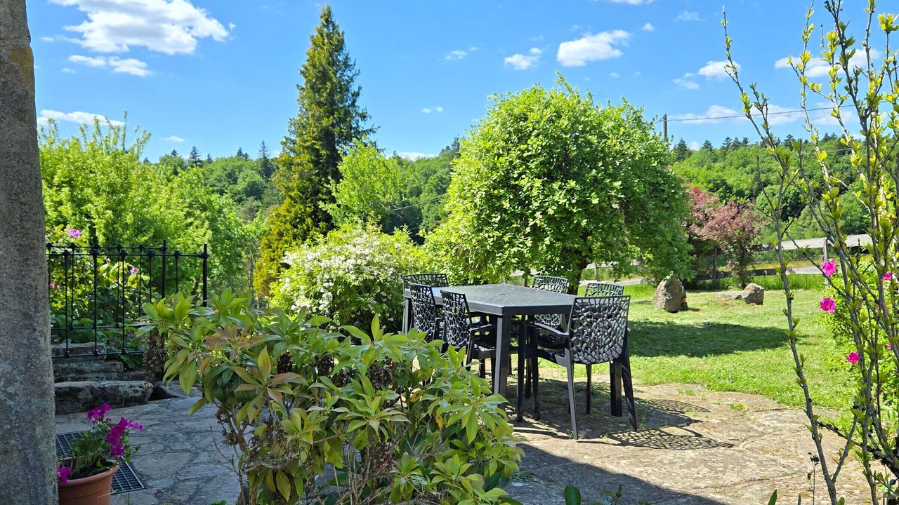 Photo of Outdoor in Gruey-les-Surance