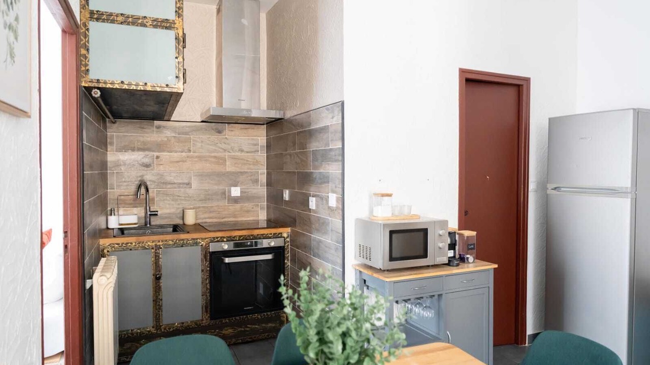 Photo of Kitchen in Quartier Administrations