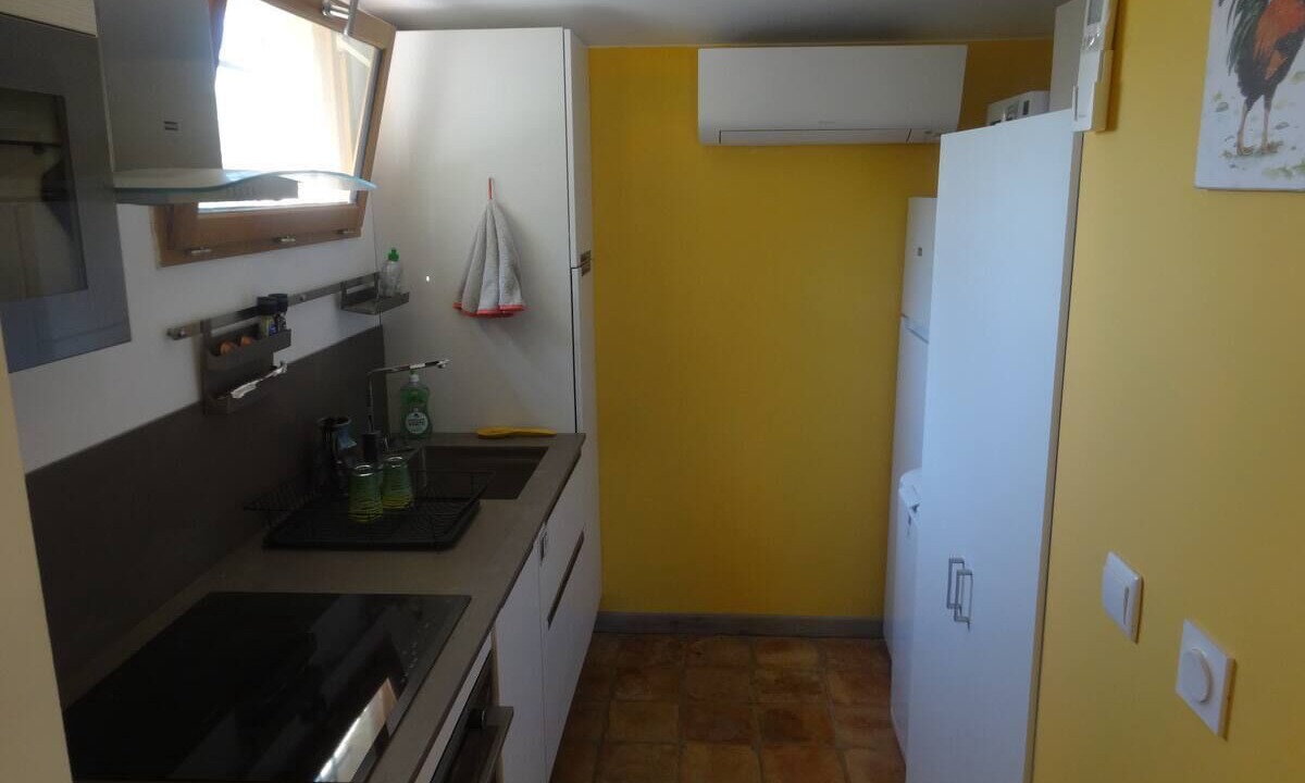 Photo of Kitchen in Bagnols-sur-Ceze