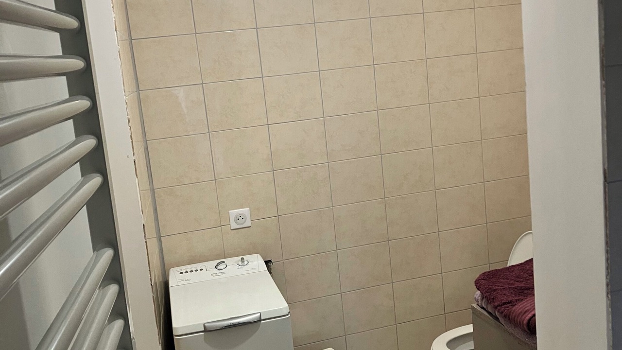 Photo of Bathroom in Penvenan