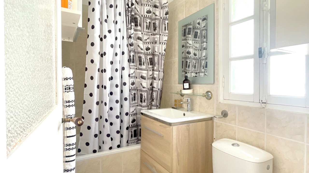 Photo of Bathroom in Collobrieres