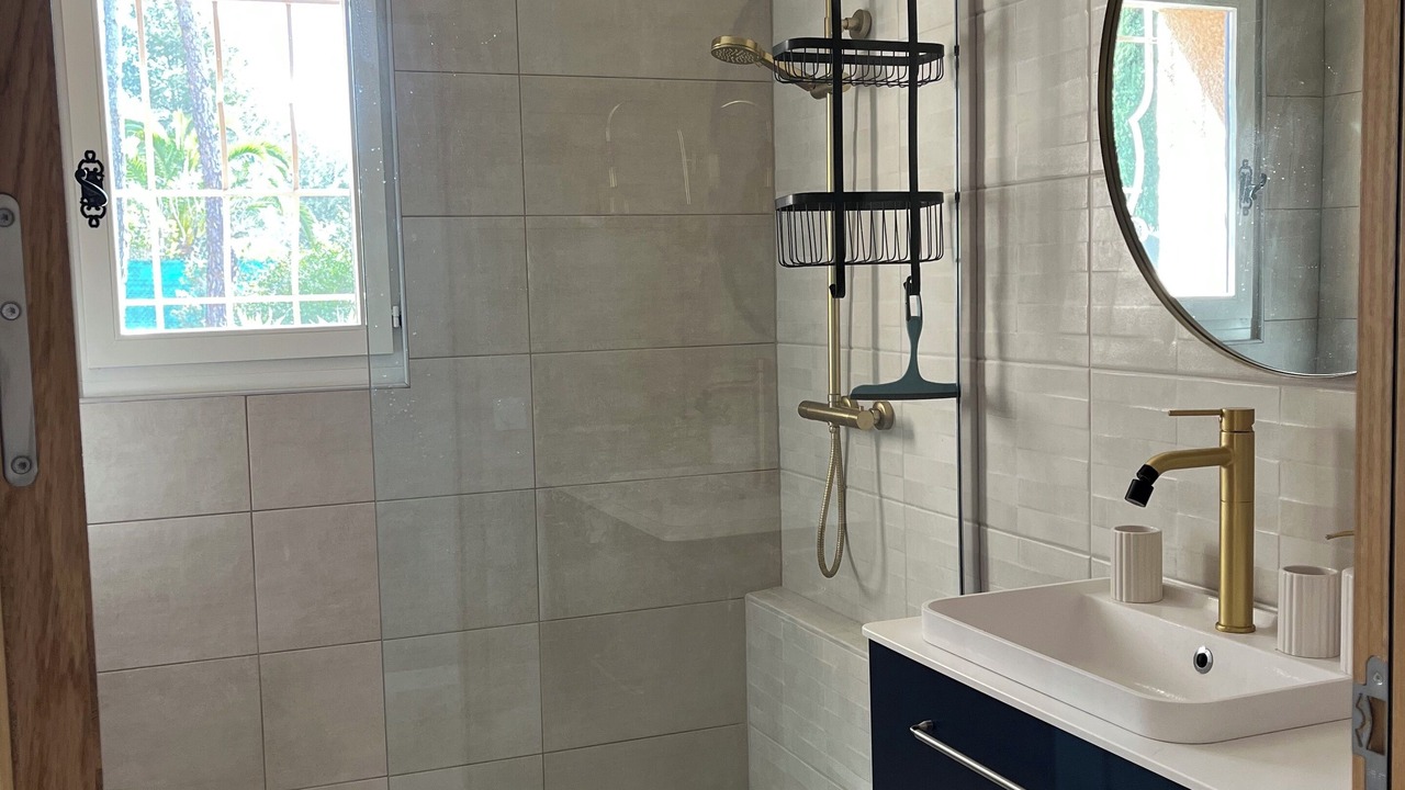 Photo of Bathroom in La Bouverie