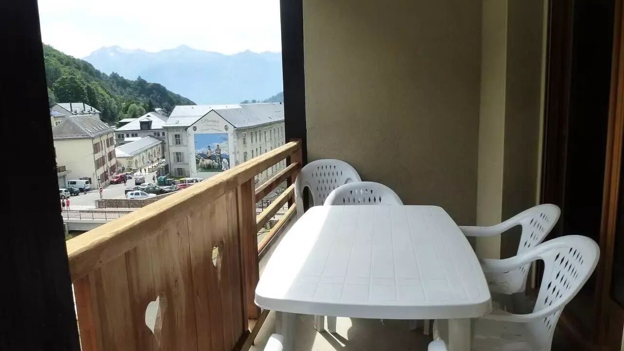 Photo of Outdoor in Sers