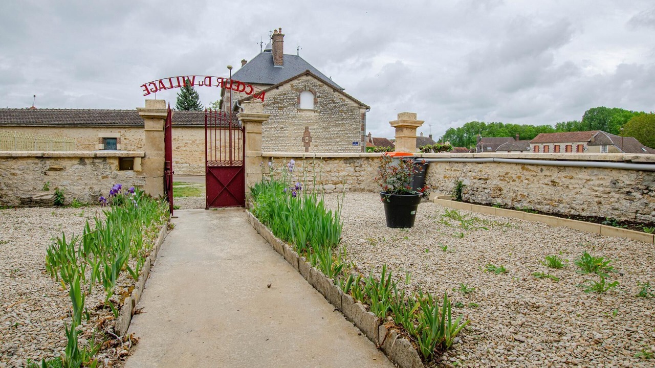 Photo of Outdoor in Jully-sur-Sarce