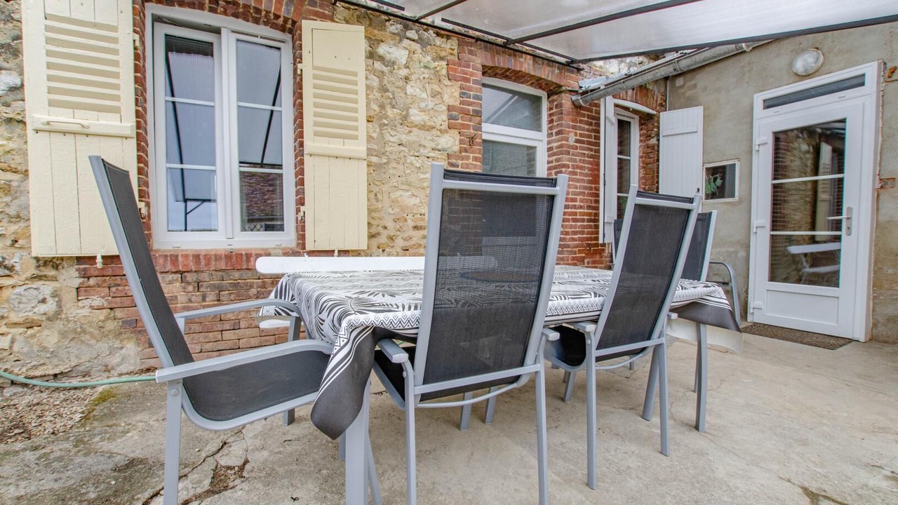 Photo of Outdoor in Jully-sur-Sarce