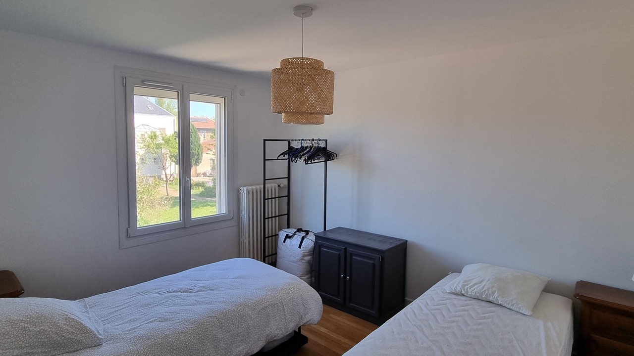 Photo of Bedroom in Chalons-en-Champagne