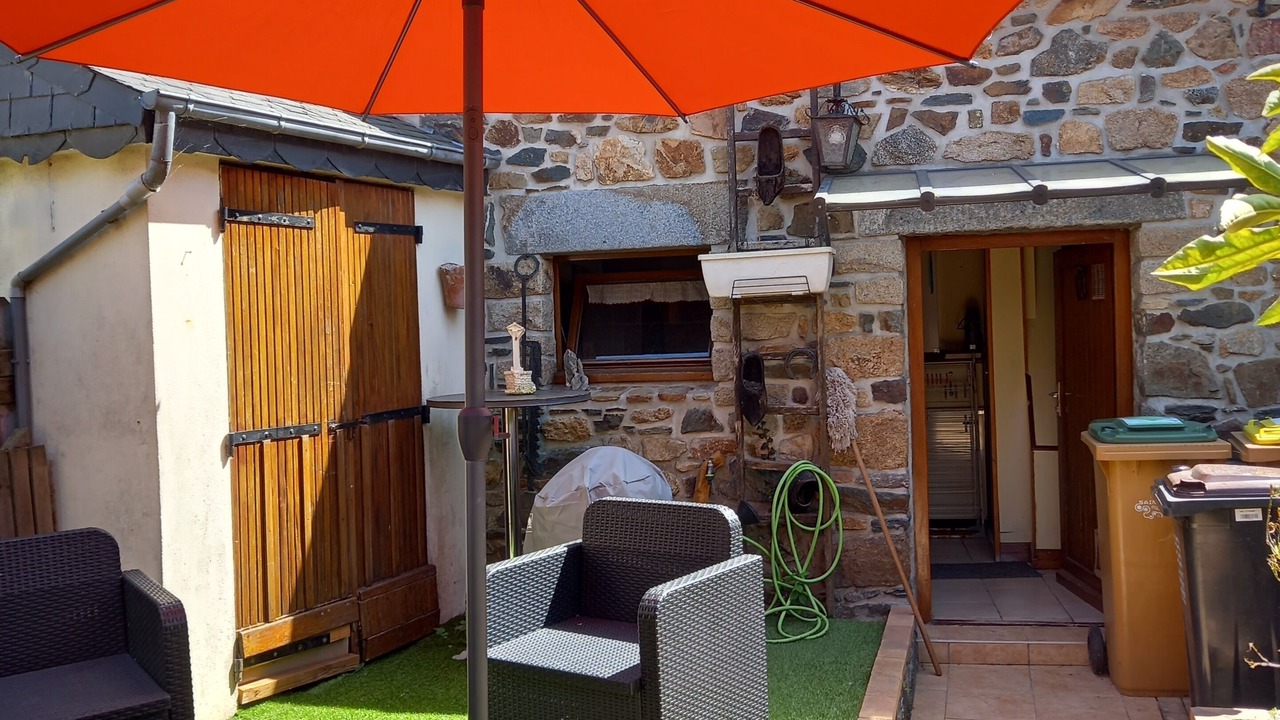Photo of Patio Balcony in Hillion