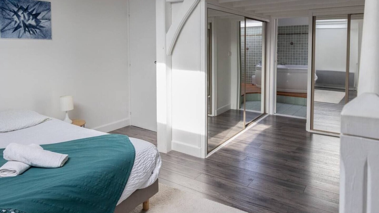 Photo of Bedroom in Sainte-Savine