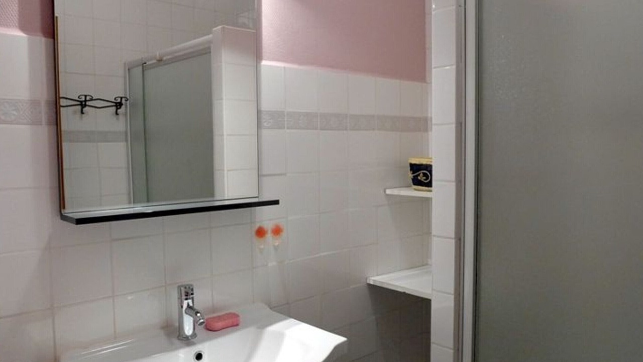 Photo of Bathroom in Richebourg