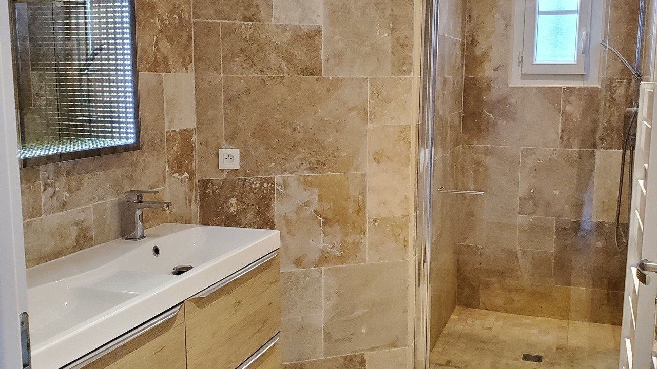 Photo of Bathroom in Le Thoronet
