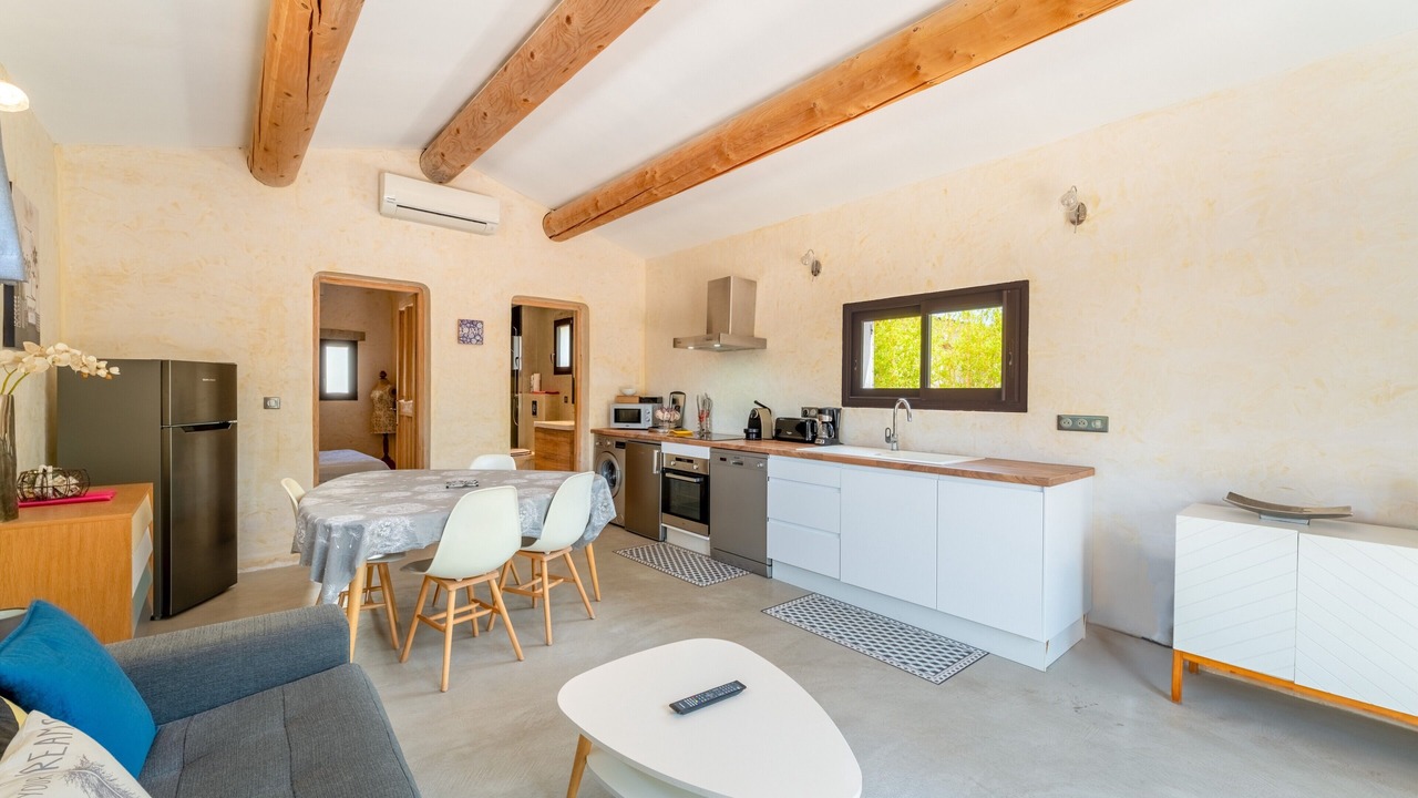 Photo of Livingroom in Saumane-de-Vaucluse
