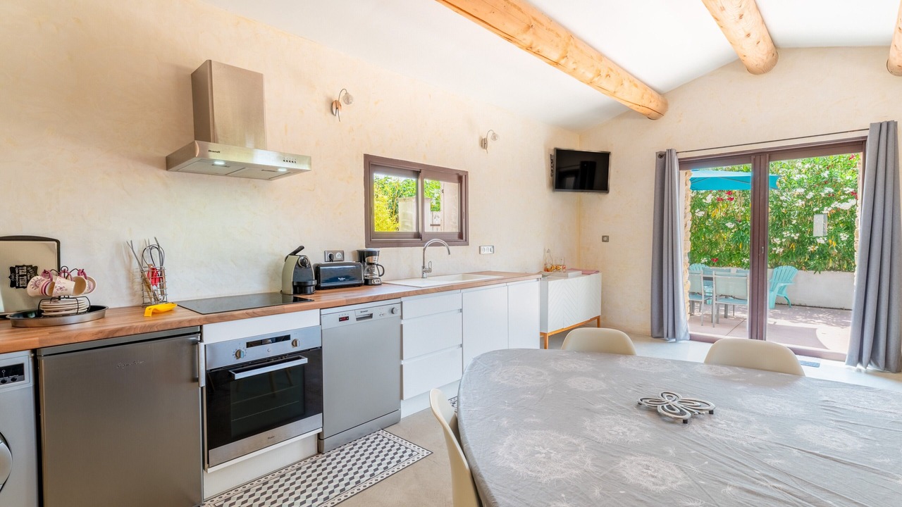 Photo of Kitchen in Saumane-de-Vaucluse