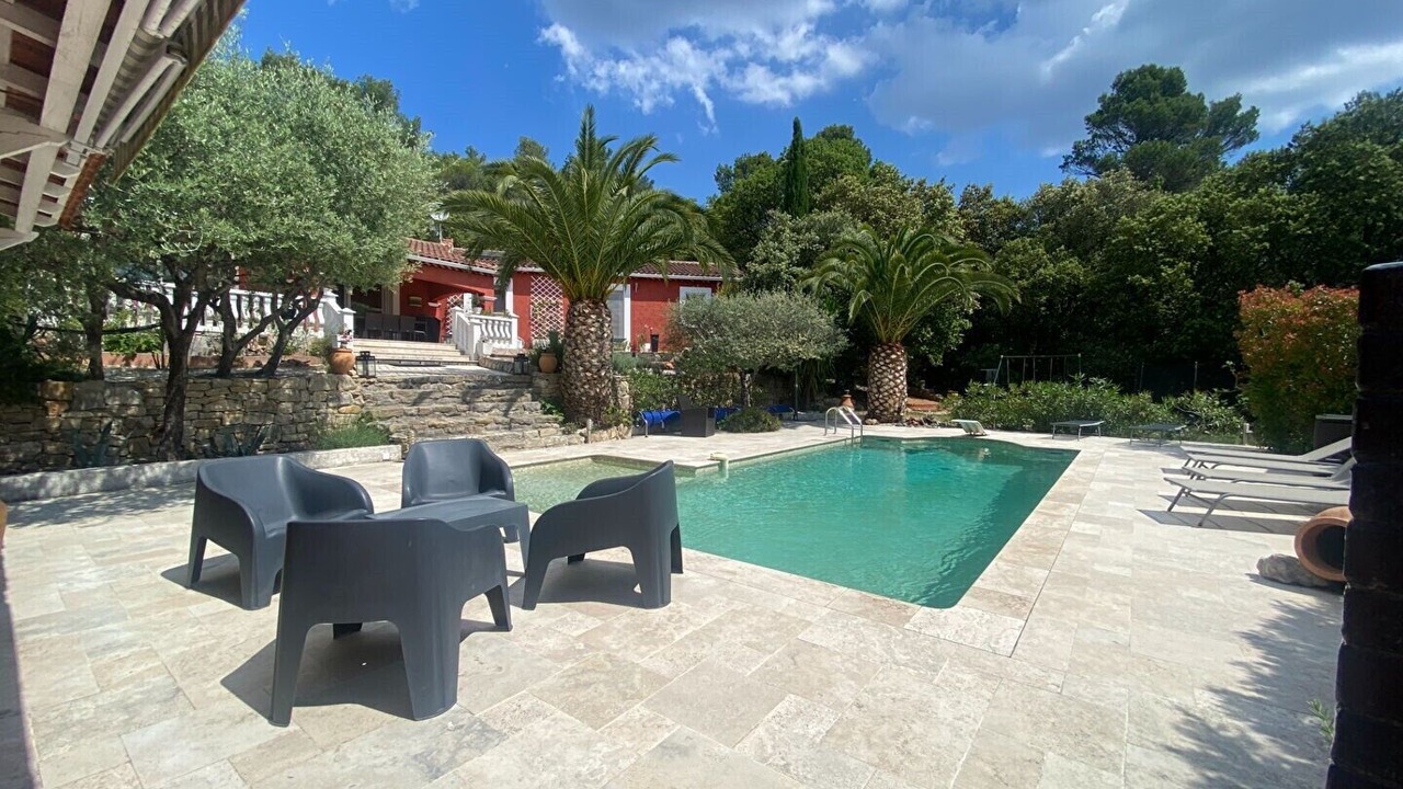 Photo of Outdoor in La Roquebrussanne