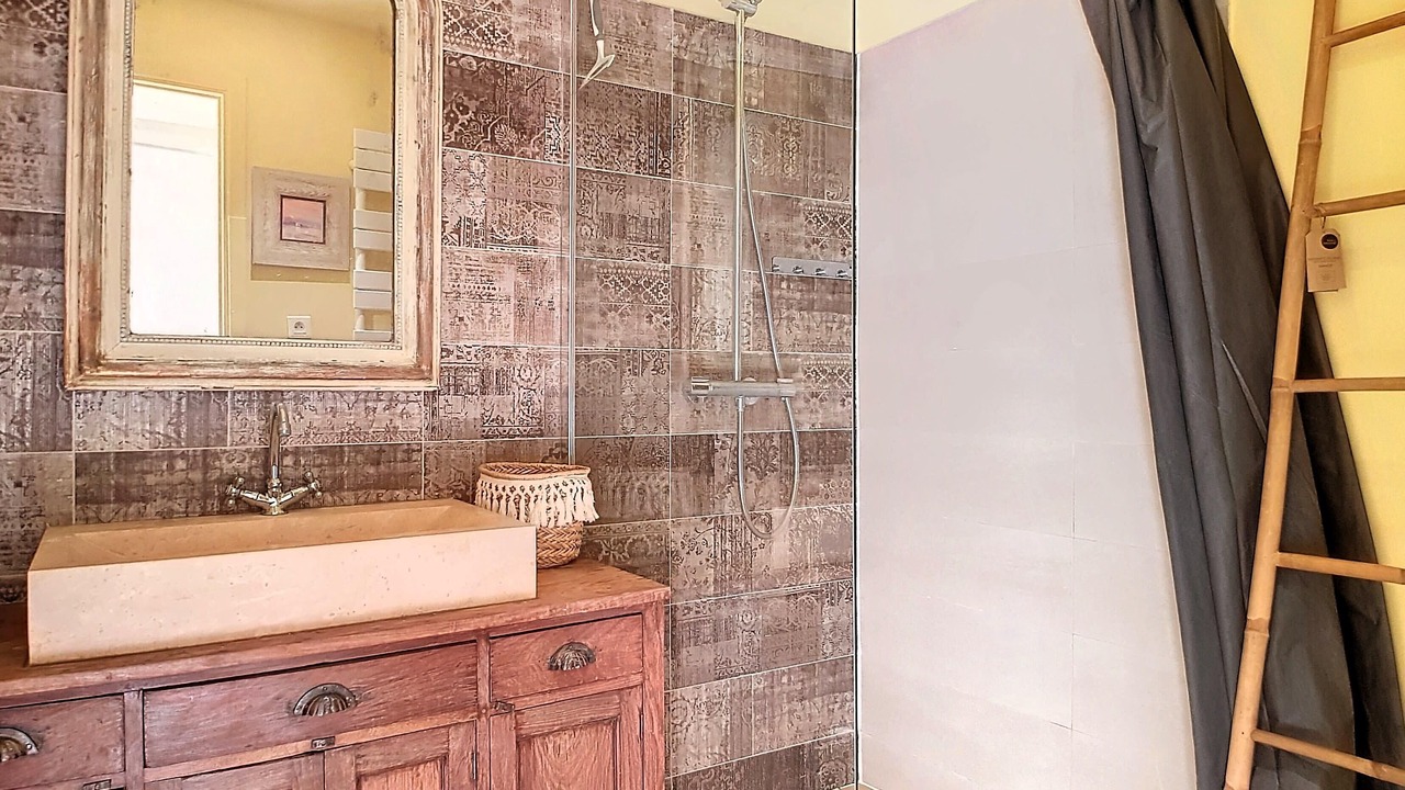 Photo of Bathroom in Le Castellet