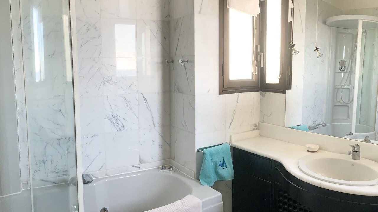Photo of Bathroom in Menton