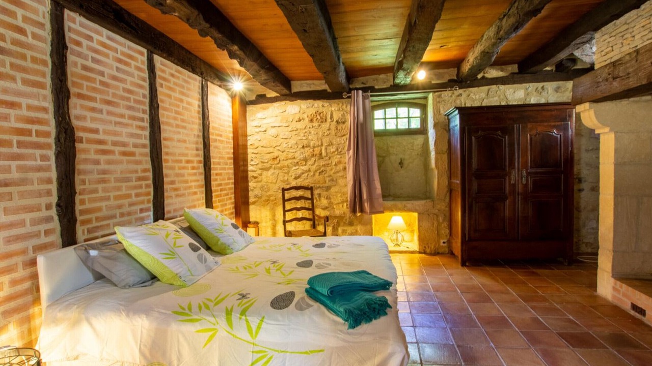 Photo of Bedroom in Thenon