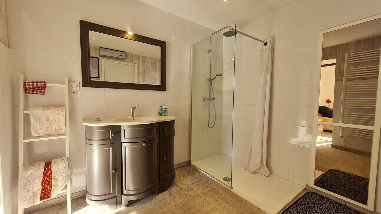Photo of Bathroom in Blenod-les-Toul
