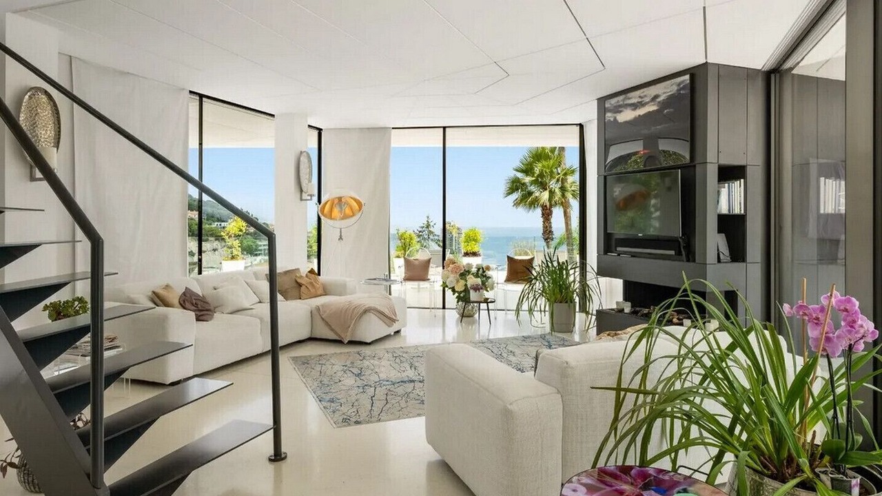 Photo of Livingroom in Beausoleil