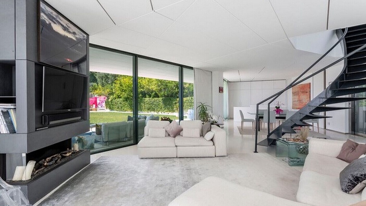 Photo of Livingroom in Beausoleil