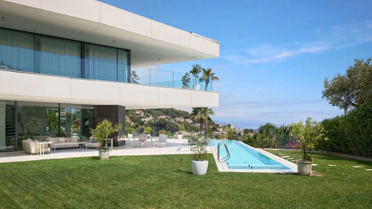 Photo of Outdoor in Beausoleil