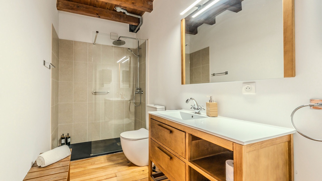 Photo of Bathroom in Ax-les-Thermes